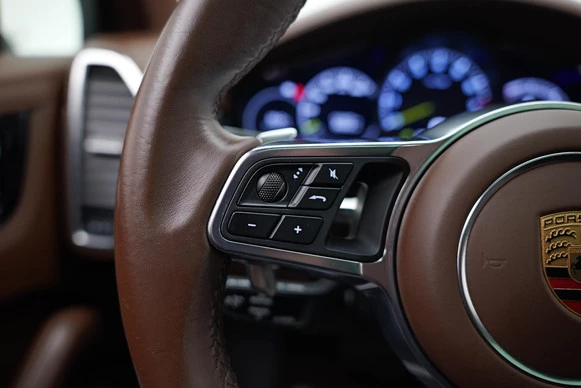 Porsche Cayenne - Afbeelding 14 van 30