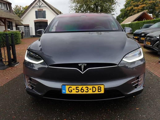 Tesla Model X - Afbeelding 2 van 30