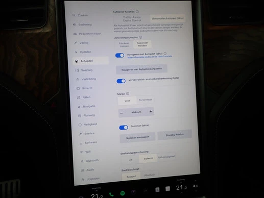 Tesla Model X - Afbeelding 15 van 30