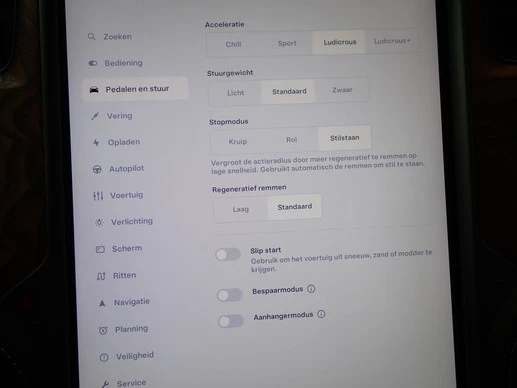 Tesla Model X - Afbeelding 22 van 30