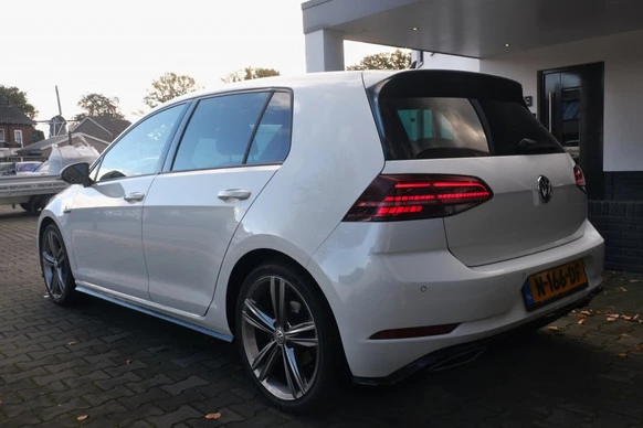 Volkswagen Golf - Afbeelding 11 van 29