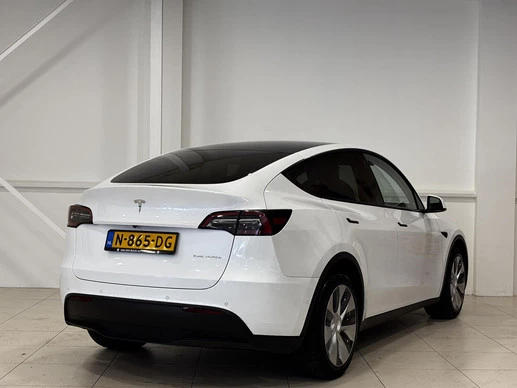 Tesla Model Y - Afbeelding 23 van 30