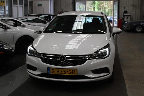 Opel Astra - Afbeelding 5 van 29