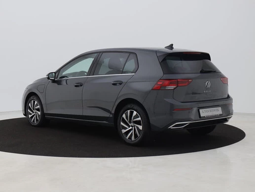 Volkswagen Golf - Afbeelding 4 van 30