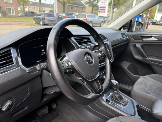 Volkswagen Tiguan - Afbeelding 9 van 19
