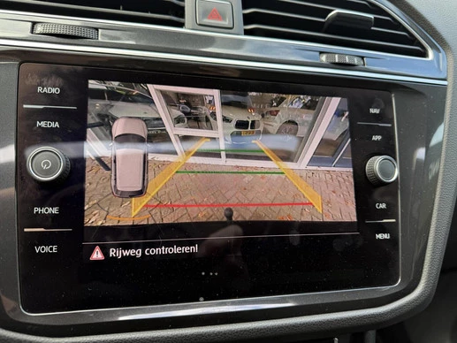 Volkswagen Tiguan - Afbeelding 16 van 19
