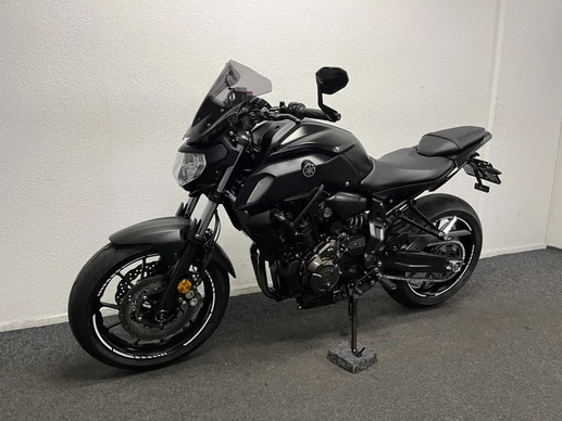 Yamaha MT 07 - Afbeelding 13 van 19