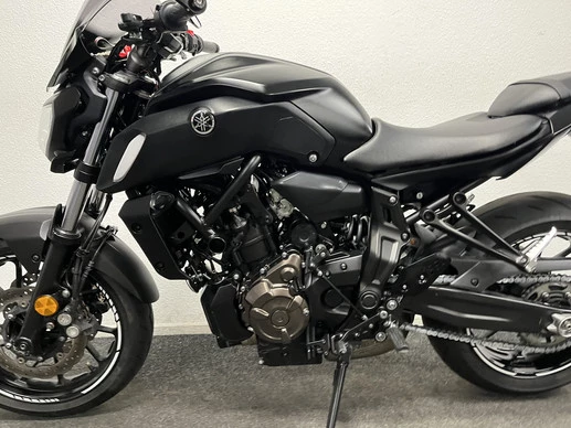 Yamaha MT 07 - Afbeelding 16 van 19