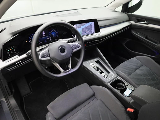 Volkswagen Golf - Afbeelding 17 van 30