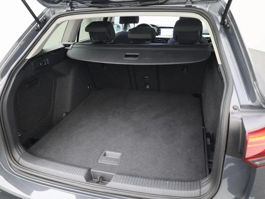 Volkswagen Golf - Afbeelding 22 van 30