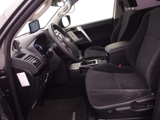 Toyota Land Cruiser - Afbeelding 19 van 30