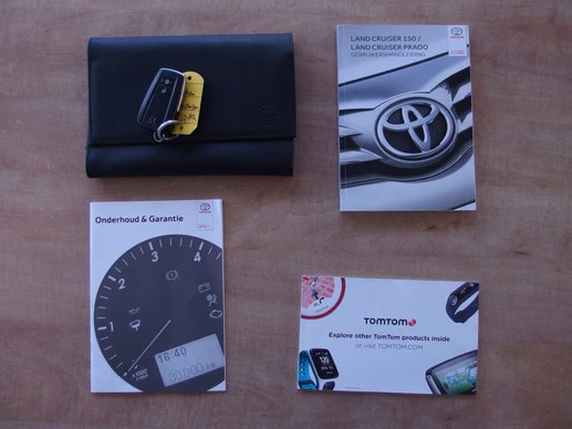 Toyota Land Cruiser - Afbeelding 24 van 30