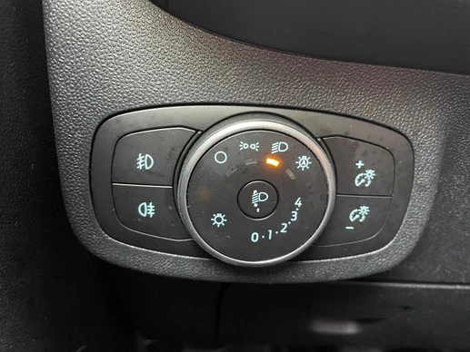 Ford Fiesta - Afbeelding 27 van 30