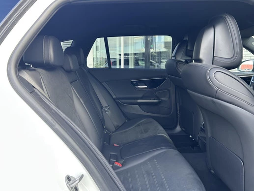 Mercedes-Benz C-Klasse - Afbeelding 13 van 30