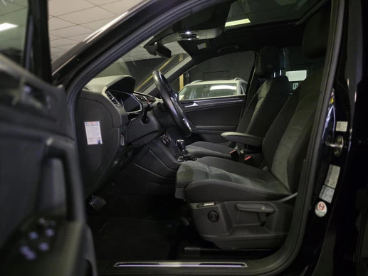 Volkswagen Tiguan - Afbeelding 19 van 30