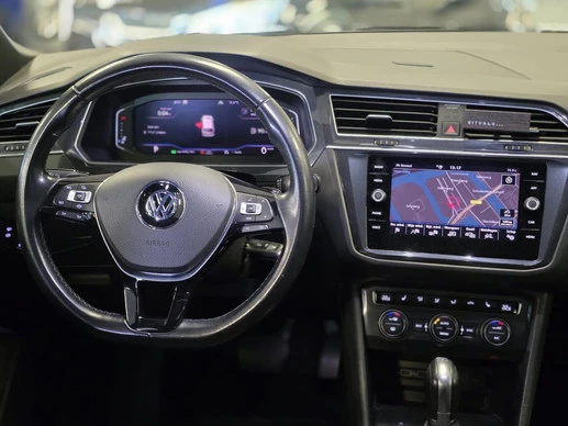 Volkswagen Tiguan - Afbeelding 24 van 30
