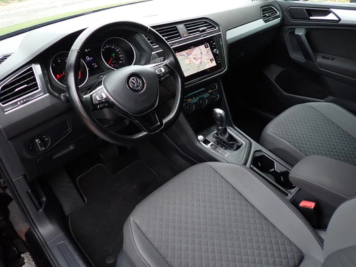 Volkswagen Tiguan - Afbeelding 9 van 30