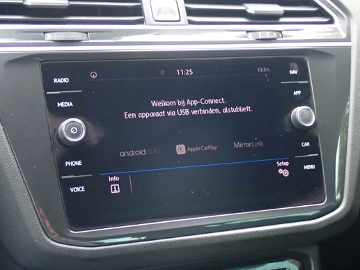 Volkswagen Tiguan - Afbeelding 18 van 30