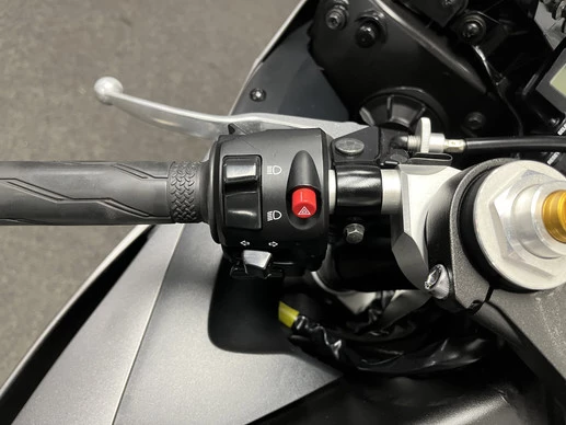 Yamaha YZF - Afbeelding 21 van 22