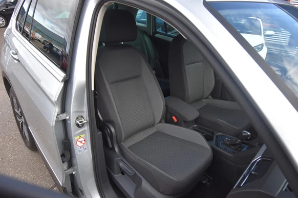 Volkswagen Tiguan - Afbeelding 9 van 30