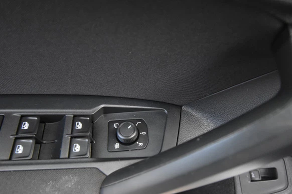 Volkswagen Tiguan - Afbeelding 24 van 30