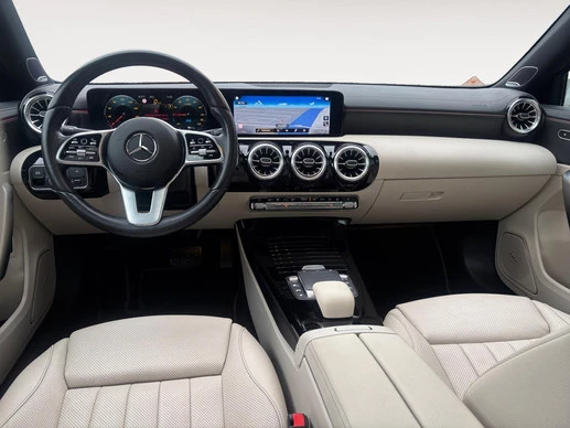 Mercedes-Benz A-Klasse - Afbeelding 10 van 30