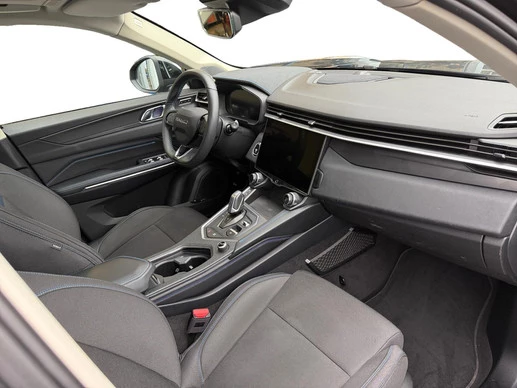 Lynk & Co 01 - Afbeelding 26 van 30