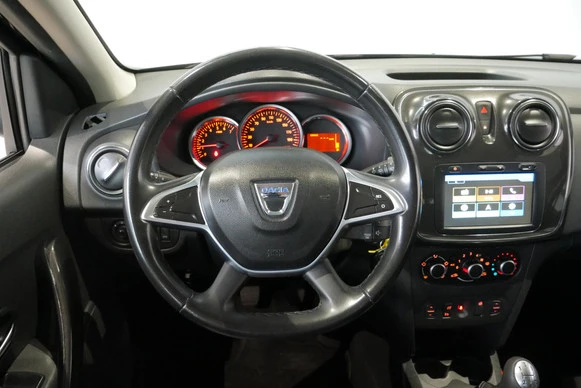 Dacia Logan - Afbeelding 14 van 30