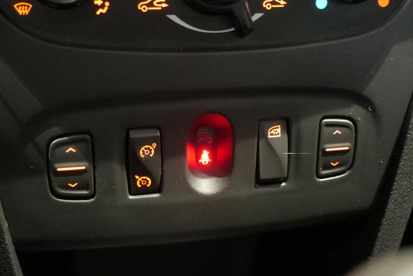 Dacia Logan - Afbeelding 22 van 30