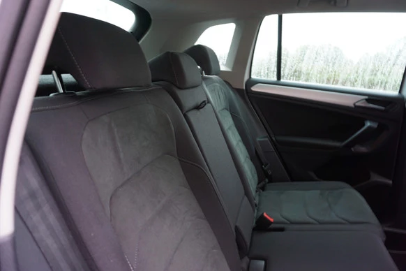 Volkswagen Tiguan - Afbeelding 13 van 30