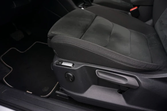 Volkswagen Tiguan - Afbeelding 17 van 30