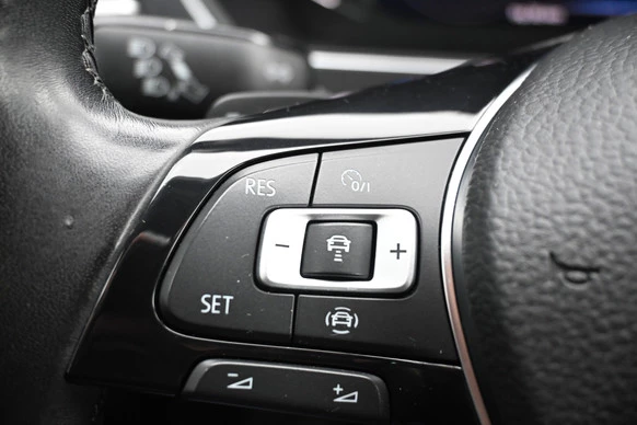Volkswagen Tiguan - Afbeelding 18 van 30