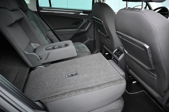 Volkswagen Tiguan - Afbeelding 27 van 30
