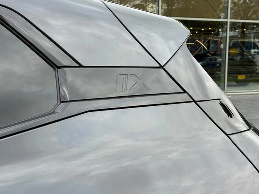 BMW iX - Afbeelding 14 van 29
