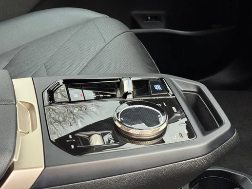 BMW iX - Afbeelding 19 van 29