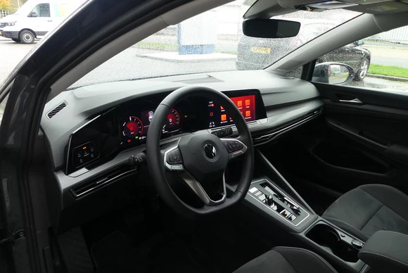 Volkswagen Golf - Afbeelding 12 van 30