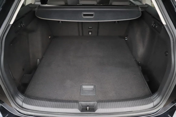 Volkswagen Golf - Afbeelding 9 van 23