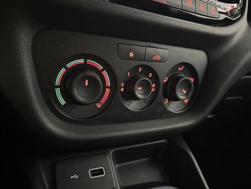 Fiat Doblò - Afbeelding 17 van 25