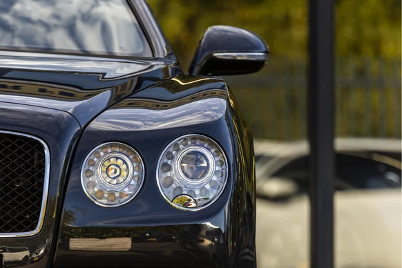 Bentley Flying Spur - Afbeelding 3 van 30