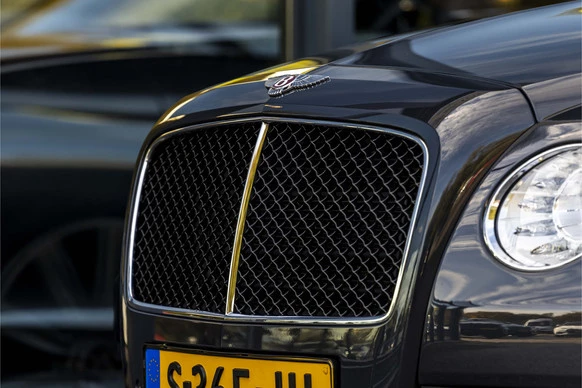 Bentley Flying Spur - Afbeelding 14 van 30