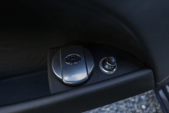 Bentley Flying Spur - Afbeelding 25 van 30