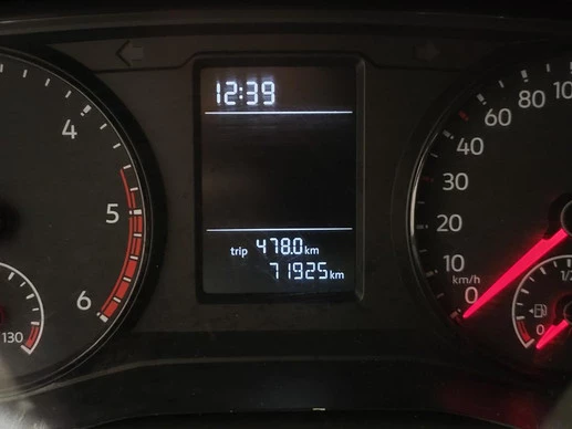 Volkswagen Amarok - Afbeelding 10 van 18