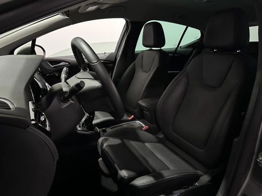 Opel Astra - Afbeelding 10 van 30