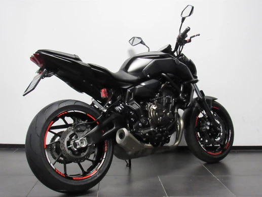 Yamaha MT 07 - Afbeelding 6 van 8