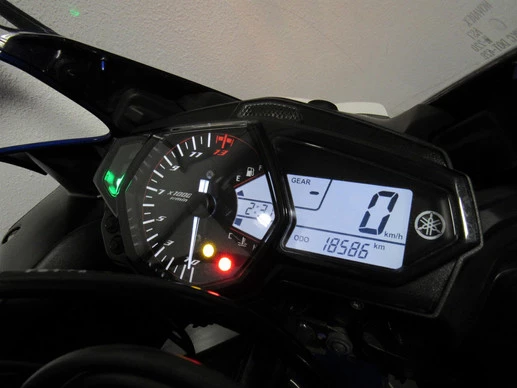 Yamaha YZF - Afbeelding 8 van 8