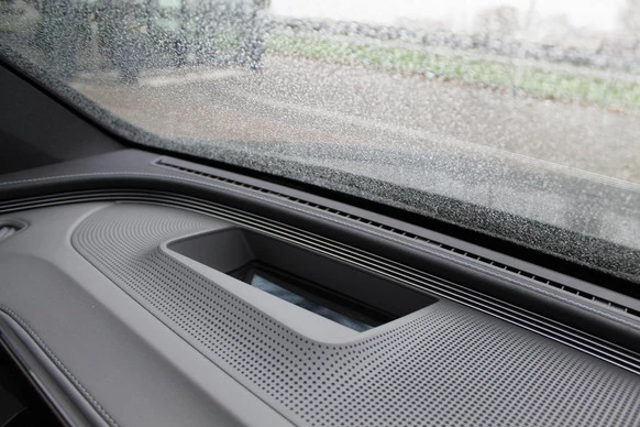 Mercedes-Benz EQC - Afbeelding 10 van 30