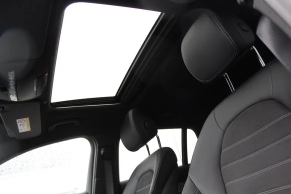 Mercedes-Benz EQC - Afbeelding 17 van 30