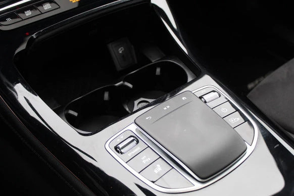 Mercedes-Benz EQC - Afbeelding 28 van 30