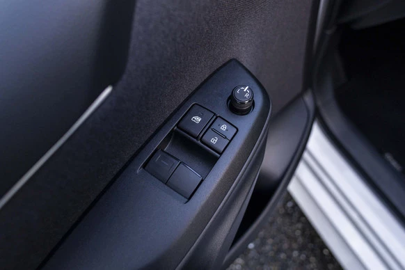 Toyota Yaris - Afbeelding 21 van 30