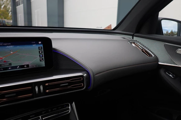 Mercedes-Benz EQC - Afbeelding 27 van 30